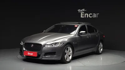 2018 Jaguar XF