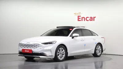 2023 Kia K8