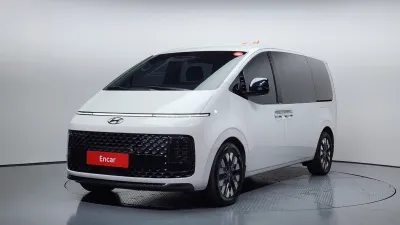 2023 Hyundai Staria