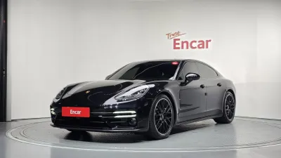 2023 Porsche Panamera