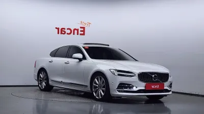 2019 Volvo S90