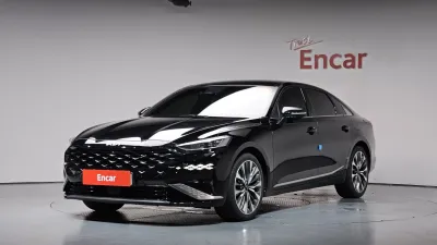 2023 Kia K8