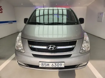 2015 Hyundai Starex