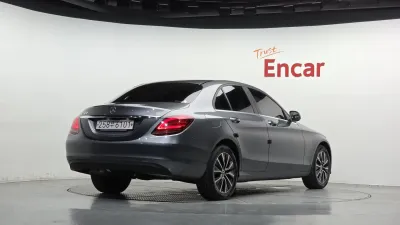 2019 Mercedes-Benz C-Class
