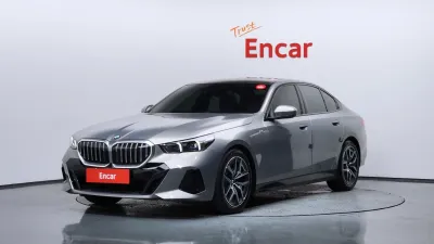 2025 BMW 5-Series