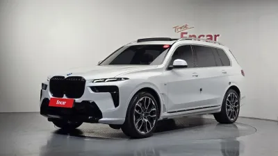 2025 BMW X7