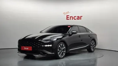 2022 Kia K8