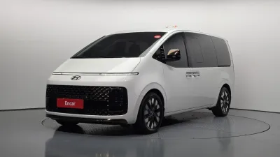 2022 Hyundai Staria