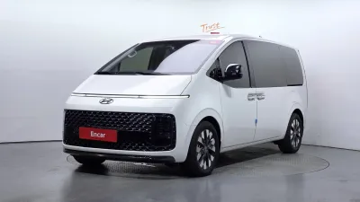 2022 Hyundai Staria