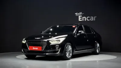 2017 Genesis EQ900