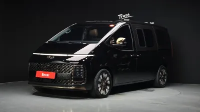 2024 Hyundai Staria