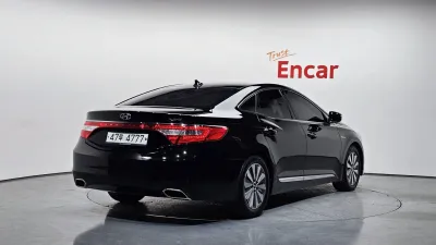 2015 Hyundai Grandeur