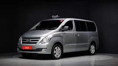 2017 Hyundai Starex