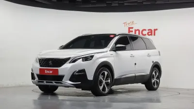 2021 Peugeot 5008