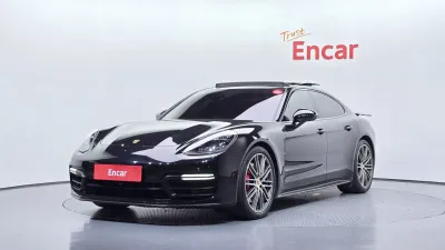 2019 Porsche Panamera