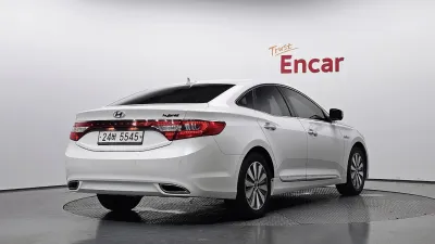2015 Hyundai Grandeur