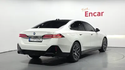 2025 BMW 5-Series
