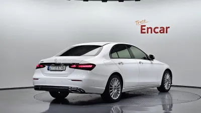 2021 Mercedes-Benz E-Class