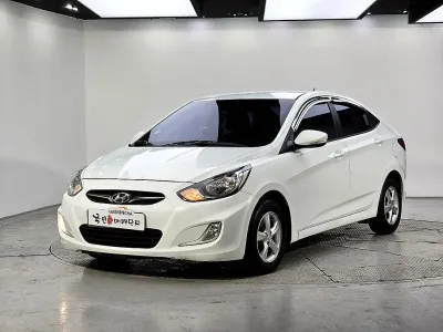 2012 Hyundai Accent