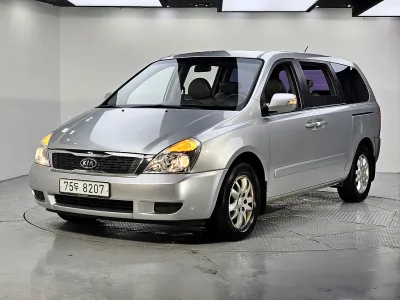 2012 Kia Canival