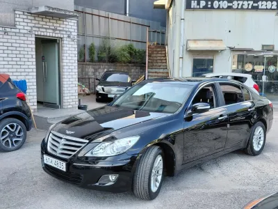 2010 Hyundai Genesis