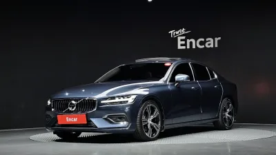 2020 Volvo S60