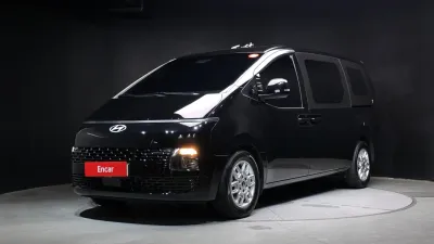 2025 Hyundai Staria