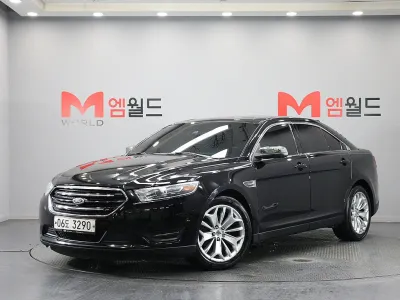 2016 Ford Taurus