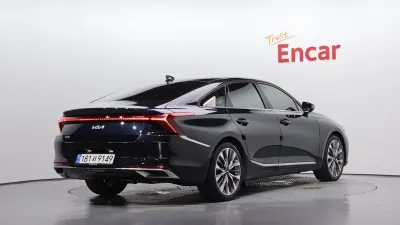2023 Kia K8