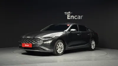 2022 Kia K8