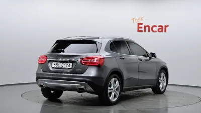 2015 Mercedes-Benz GLA-Class