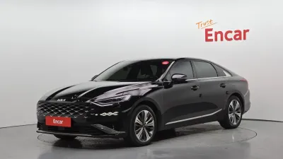 2022 Kia K8
