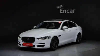 2016 Jaguar XE