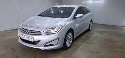 2012 Hyundai i40