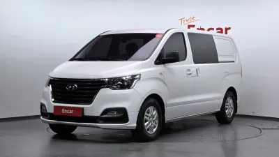 2018 Hyundai Starex