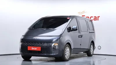 2022 Hyundai Staria