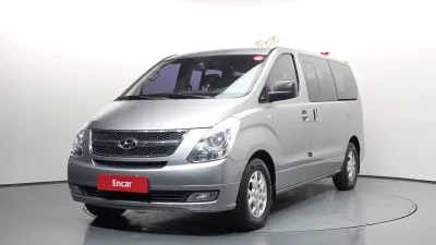 2012 Hyundai Starex