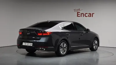 2018 Kia K7