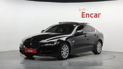 2018 Jaguar XE