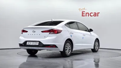 2019 Hyundai Elantra