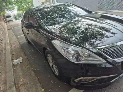 2015 Hyundai Grandeur