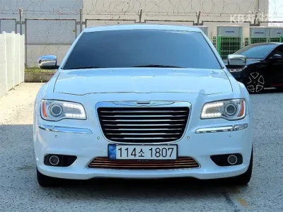 2013 Chrysler 300C