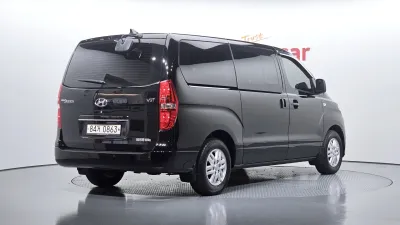 2019 Hyundai Starex