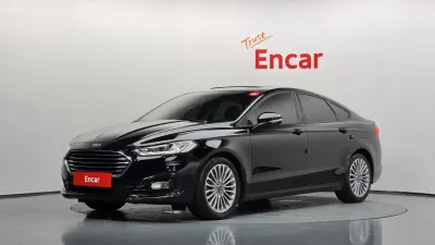 2020 Ford Mondeo