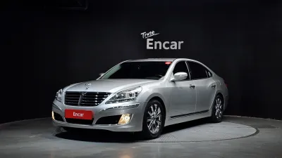 2012 Hyundai Equus