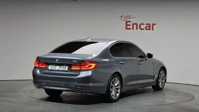 2018 BMW 5-Series