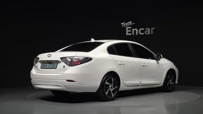 2017 Renault Korea SM3
