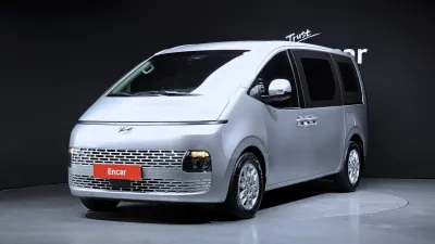 2022 Hyundai Staria