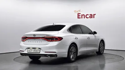 2018 Hyundai Grandeur