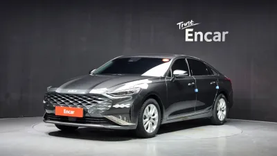 2023 Kia K8